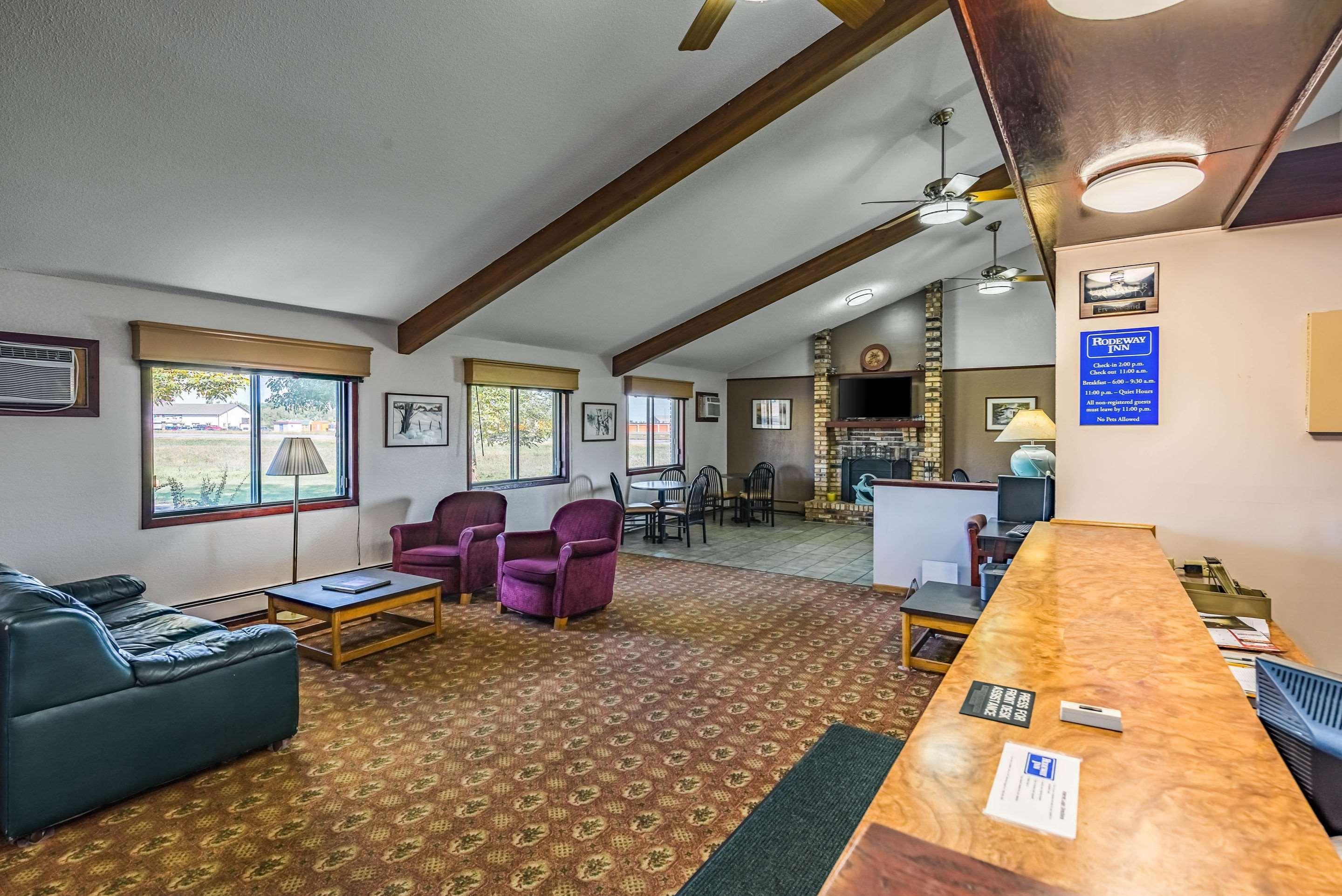 Rodeway Inn Saint Joseph Exterior photo